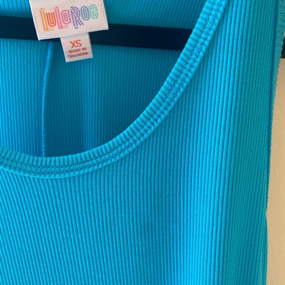 LuLaRoe Tank Top- Ribbed